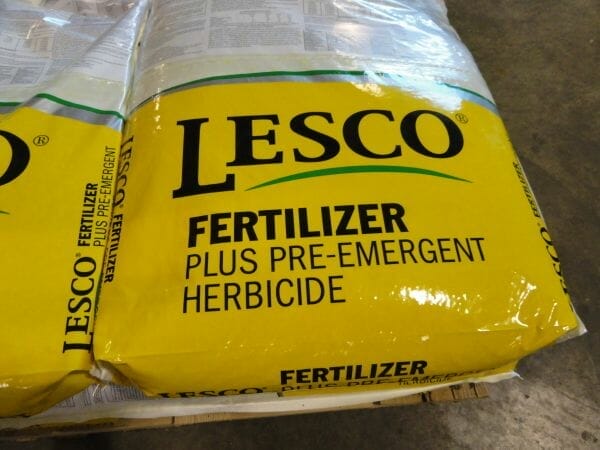 pre emergent fertilizer for spring 2