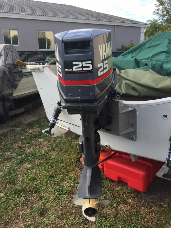 tiller outboard motor 1