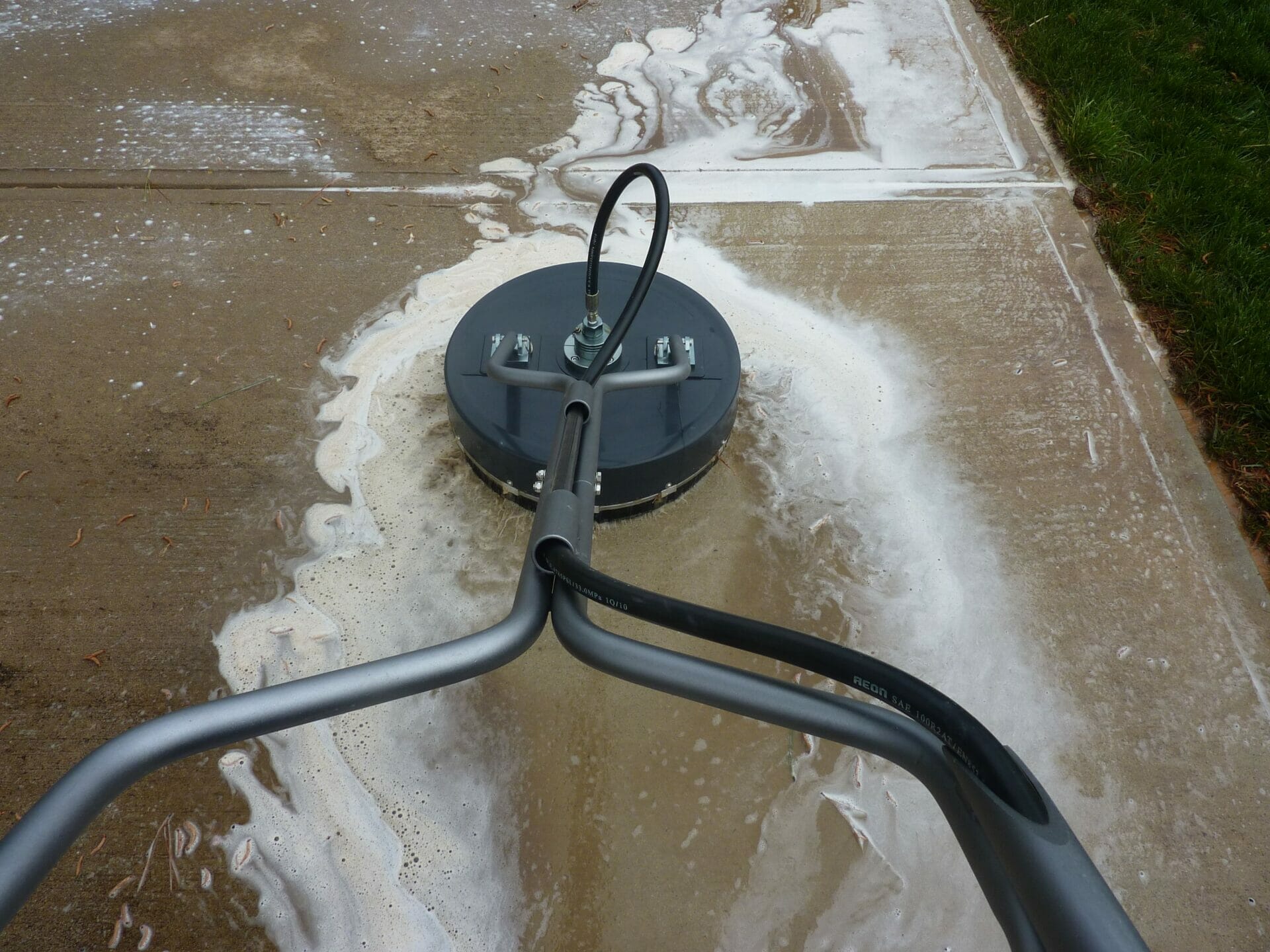 psi for pressure washing concrete 2
