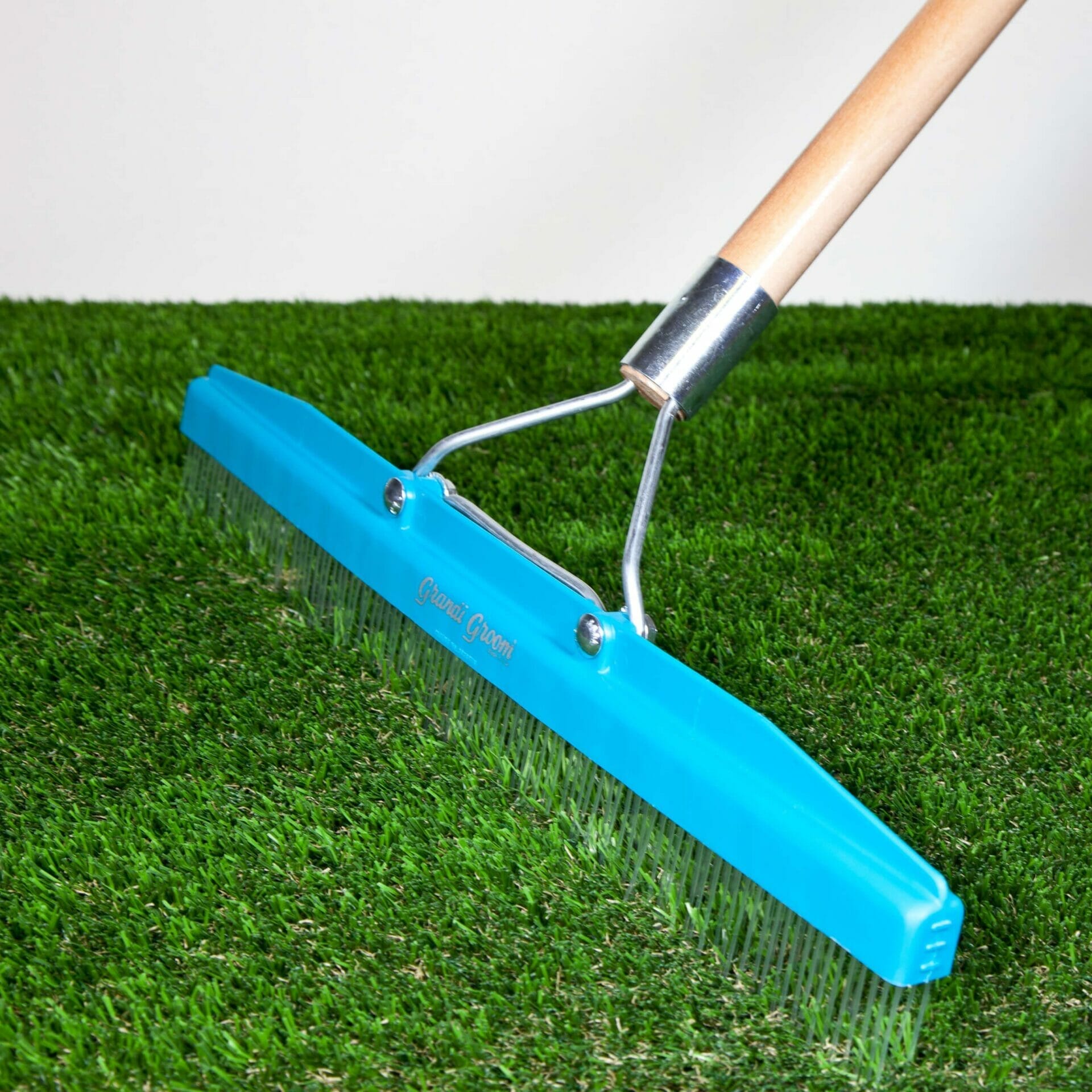 10 Best Artificial Grass Rake In 2023 The Wrench Finder