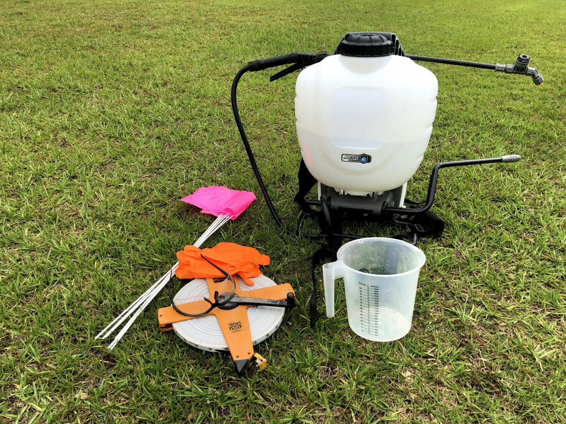 backpack sprayer for herbicide 1
