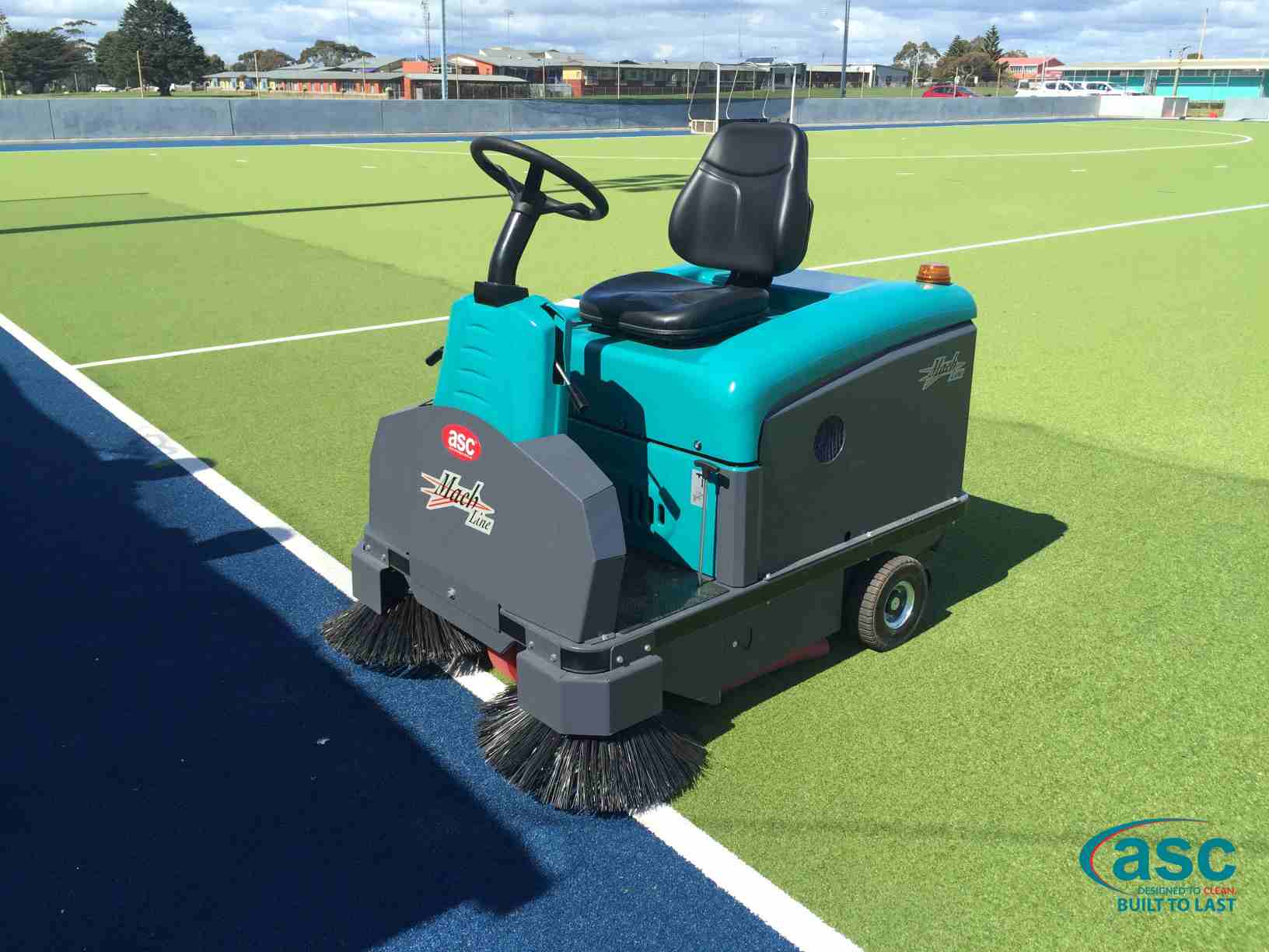artificial grass sweeper 1
