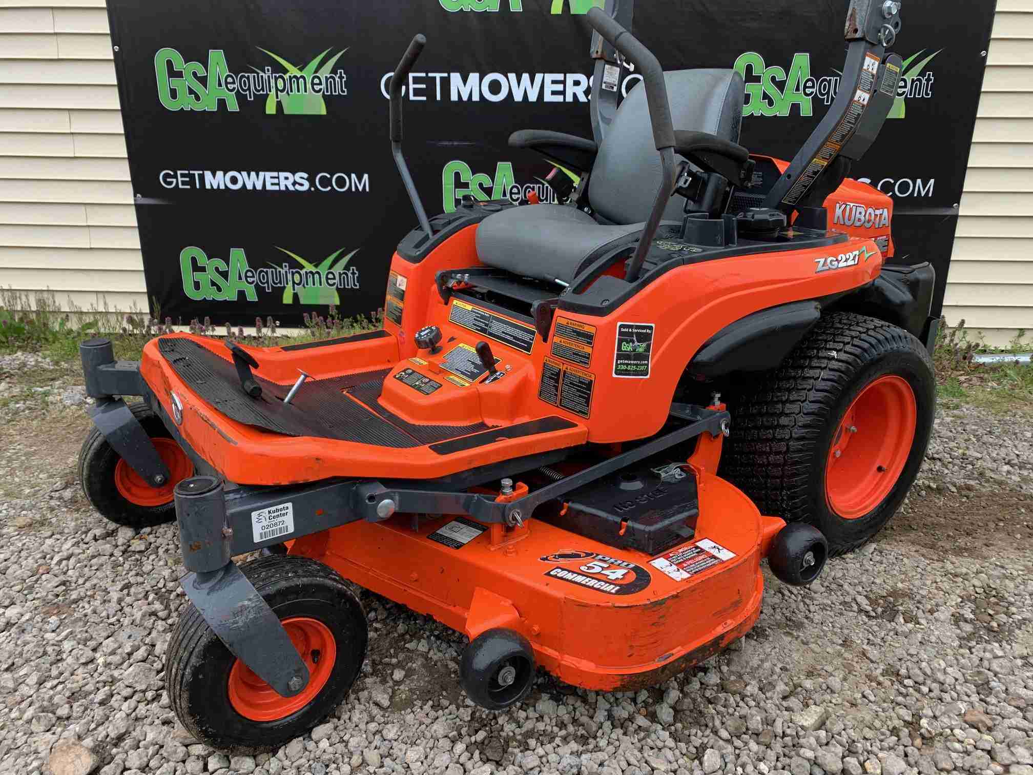 kubota zero turn mower 1