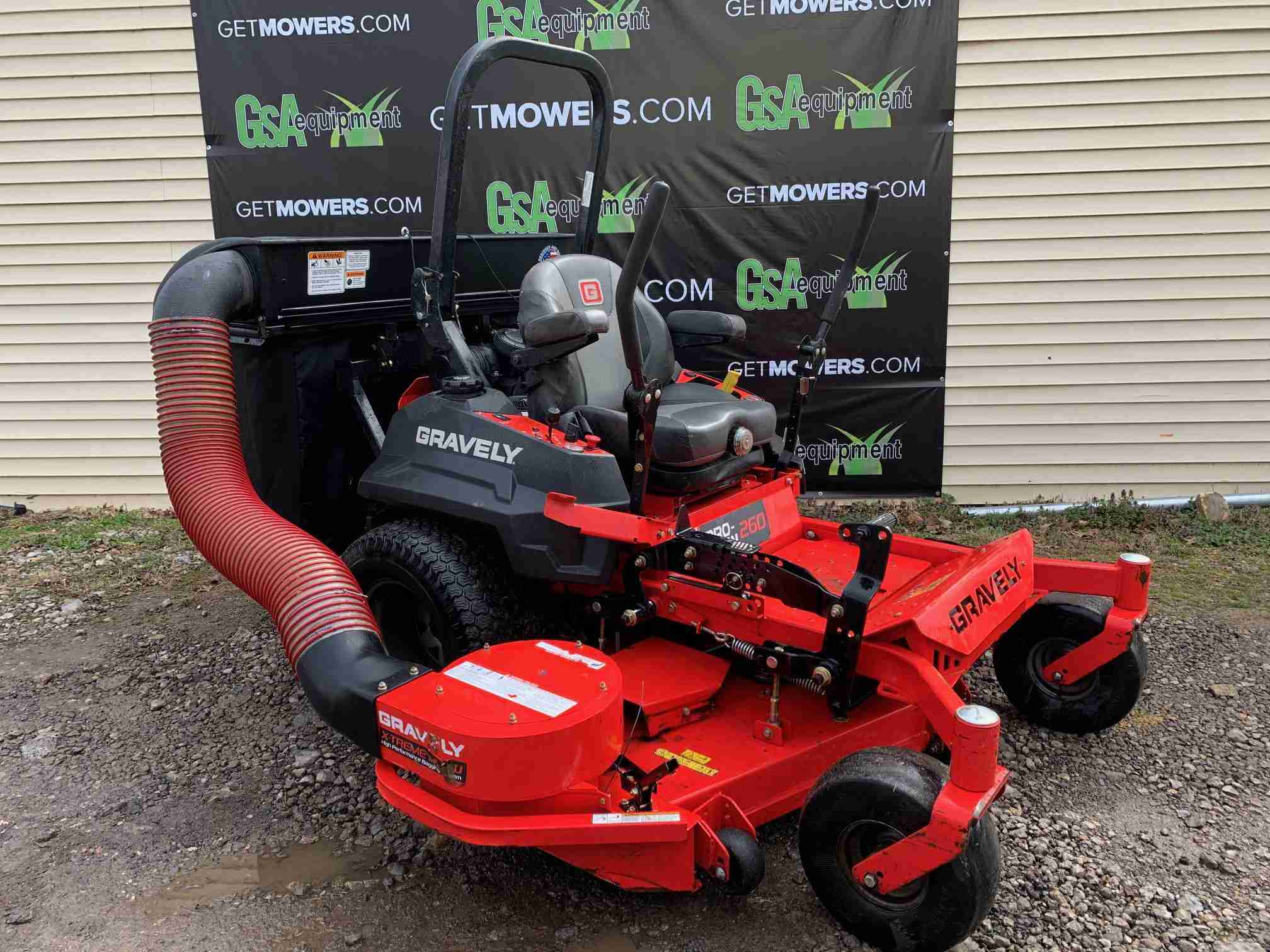 bagger for zero turn mower 1