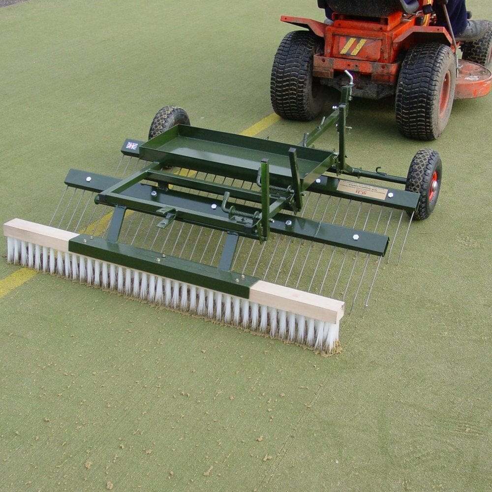 artificial turf rake 2