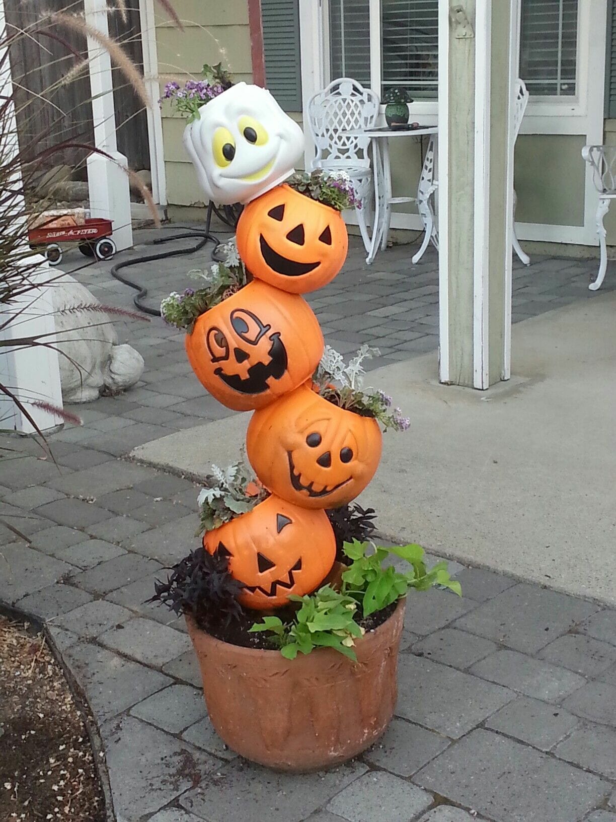 planter for pumpkins 1