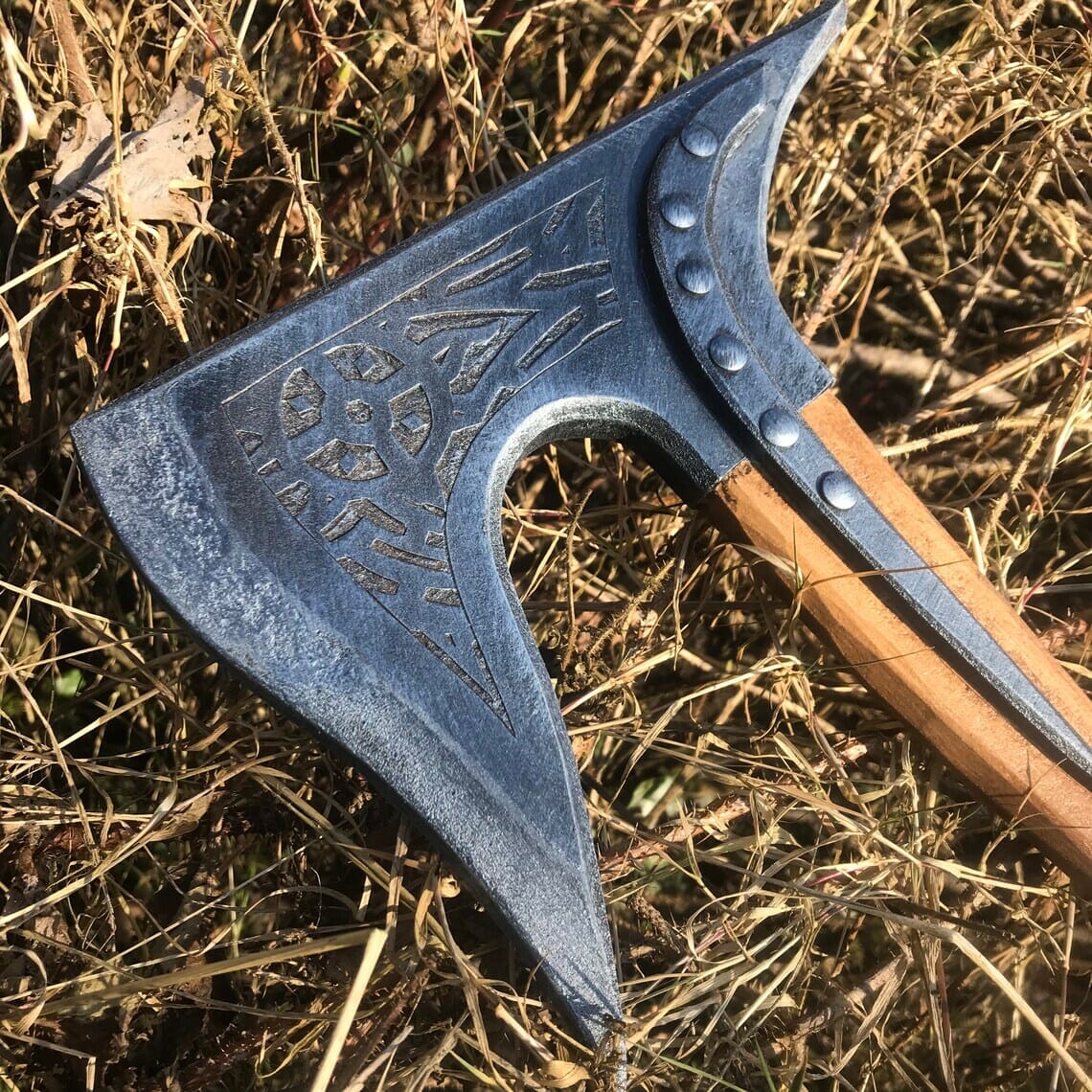 one handed axe skyrim 1